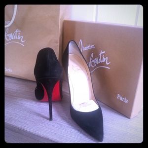 Gently worn black Loubouton heels